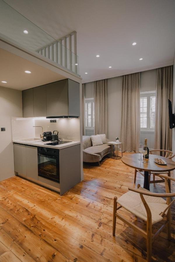 Sanrocco Suites -Corfu Town Luxury Apartments Zewnętrze zdjęcie