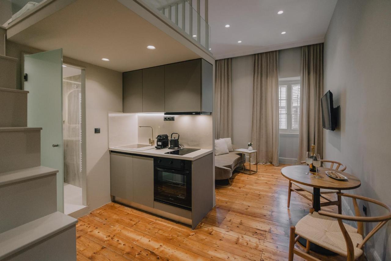 Sanrocco Suites -Corfu Town Luxury Apartments Zewnętrze zdjęcie