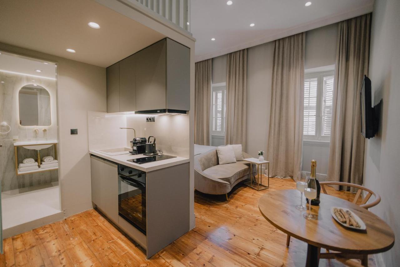Sanrocco Suites -Corfu Town Luxury Apartments Zewnętrze zdjęcie