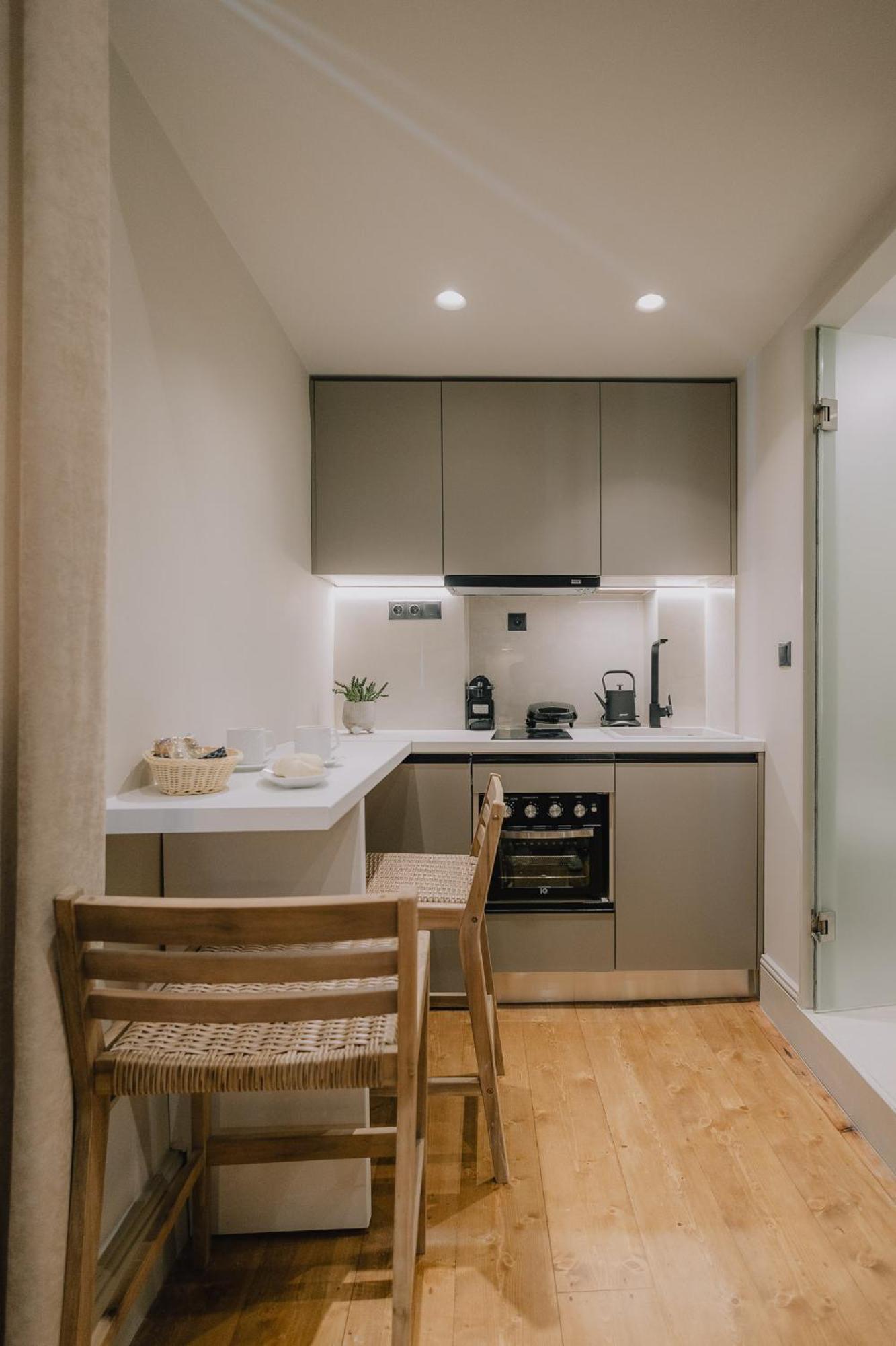 Sanrocco Suites -Corfu Town Luxury Apartments Zewnętrze zdjęcie
